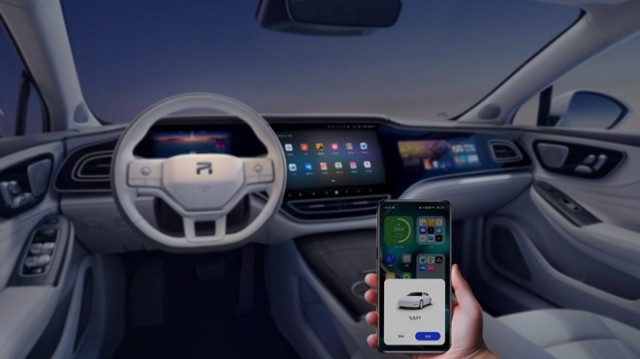 飞凡汽车发布巴赫座舱数字生态：可在车机系统运行手机App，第四季度OTA推送 第3张
